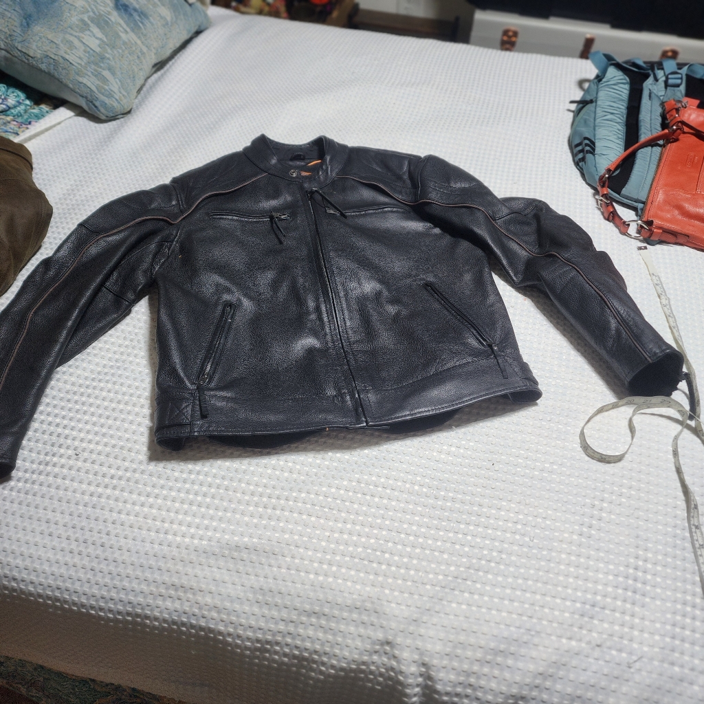 First Classics Men Euc Sz Large 100% Leather Motorcycle Biker Jacket